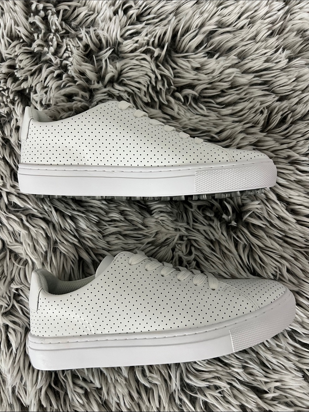 G/FORE White Perforated Leather Lace-Up Sneakers